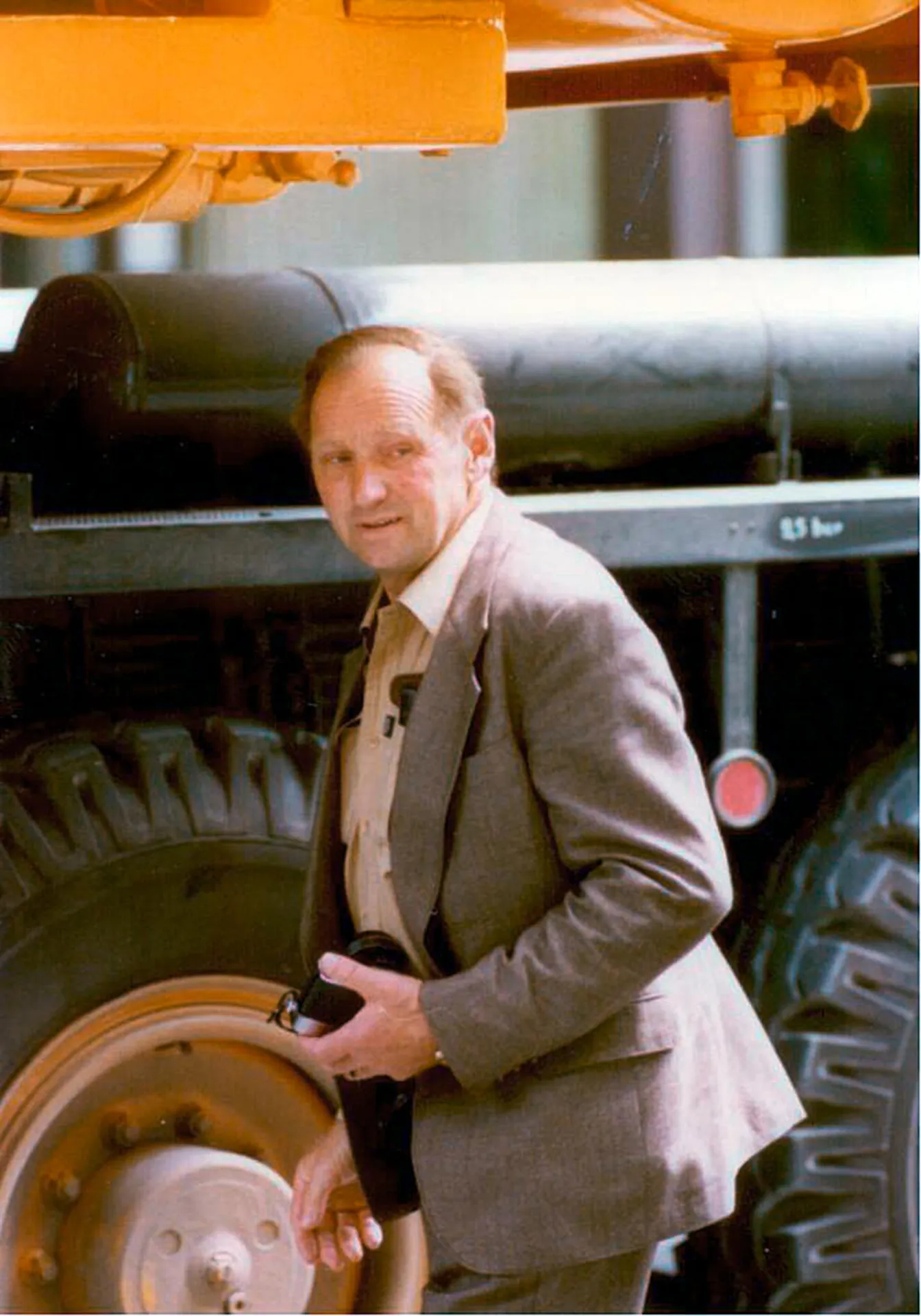 1940 — Gründung als Bauunternehmung Paul Fanger-von Moos in Edisried, Sachseln.